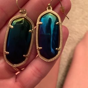 kendra scott elle drop earrings
